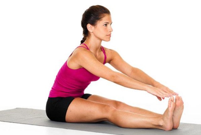 THE HAMSTRING STRETCH